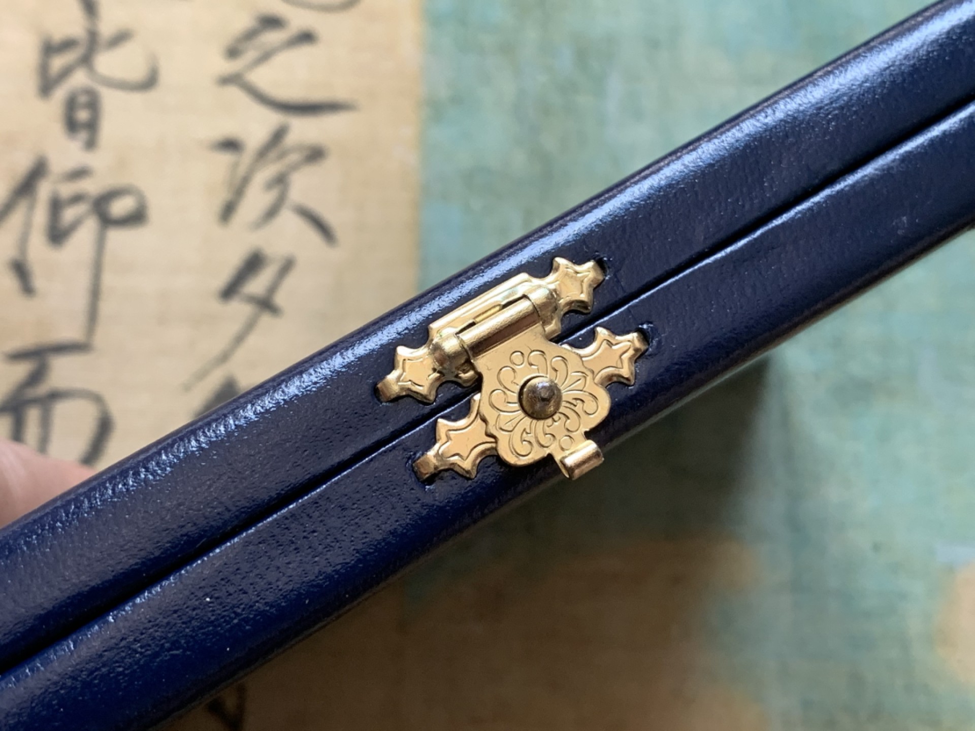 《竞宝斋》第85场-本周日，周一2场连拍（全场不限金额包邮） 原盒证书 圣马力诺1993年 珍稀动物鼬鼠，啄木鸟和红隼精制银币 500/1000里拉 动物系少见品种