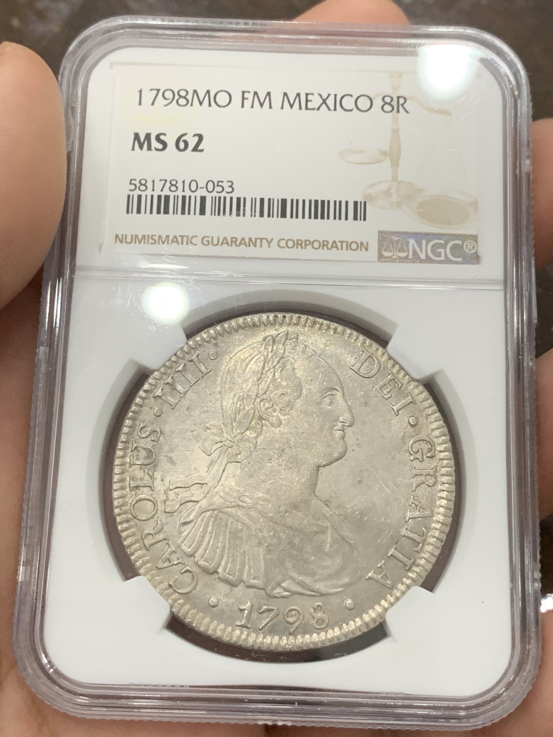 《竞宝斋》第85场-本周日，周一2场连拍（全场不限金额包邮） NGC MS62 墨西哥 1798年 早期 卡四 双柱大银币 双面深打细节 背面PL感十足 状态十分到位