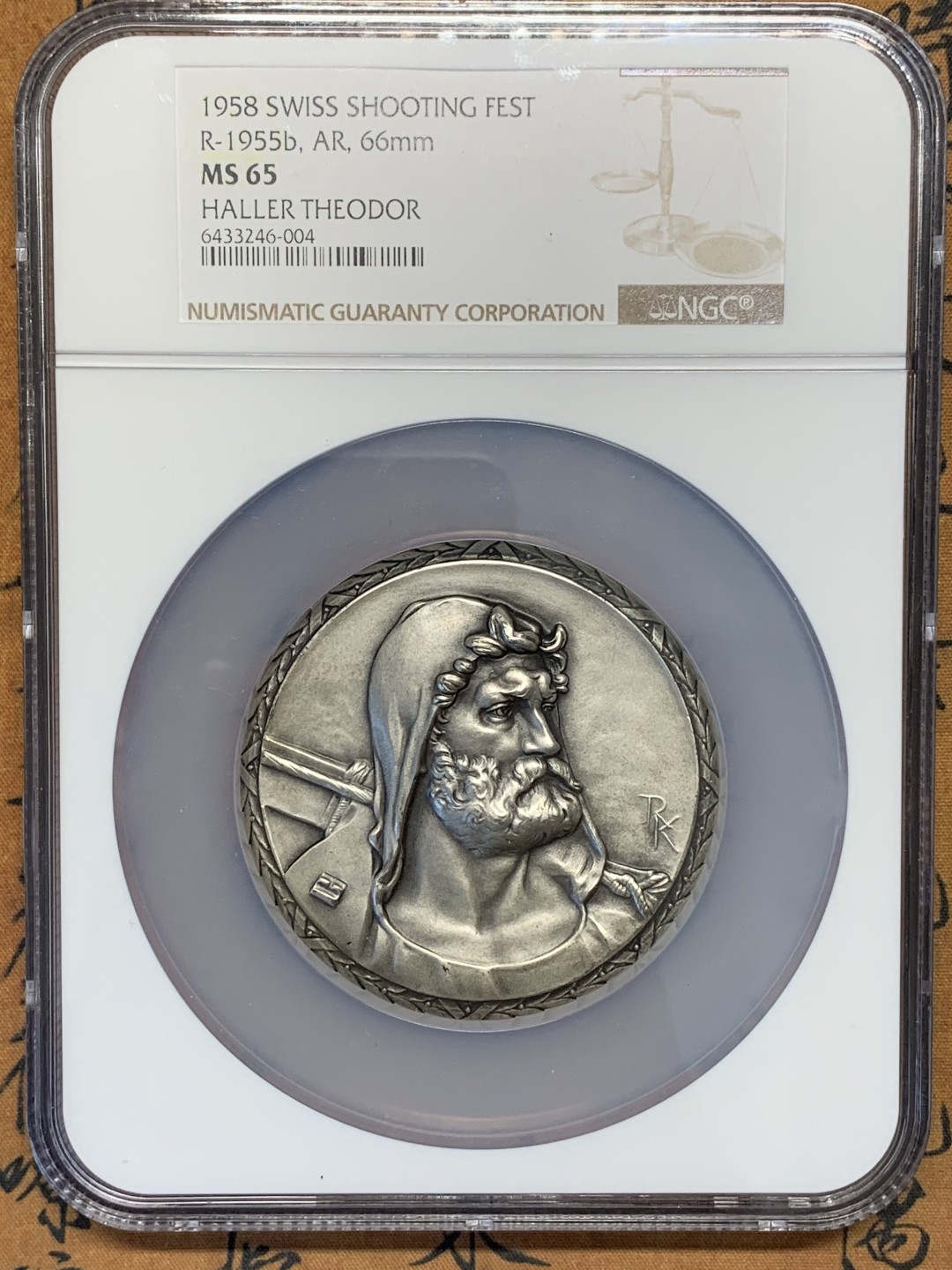 《竞宝斋》第85场-本周日，周一2场连拍（全场不限金额包邮） NGC-MS65 瑞士 1958年 射击银章 纪念英雄威廉超大66m152克加厚磨砂matte棱边工艺