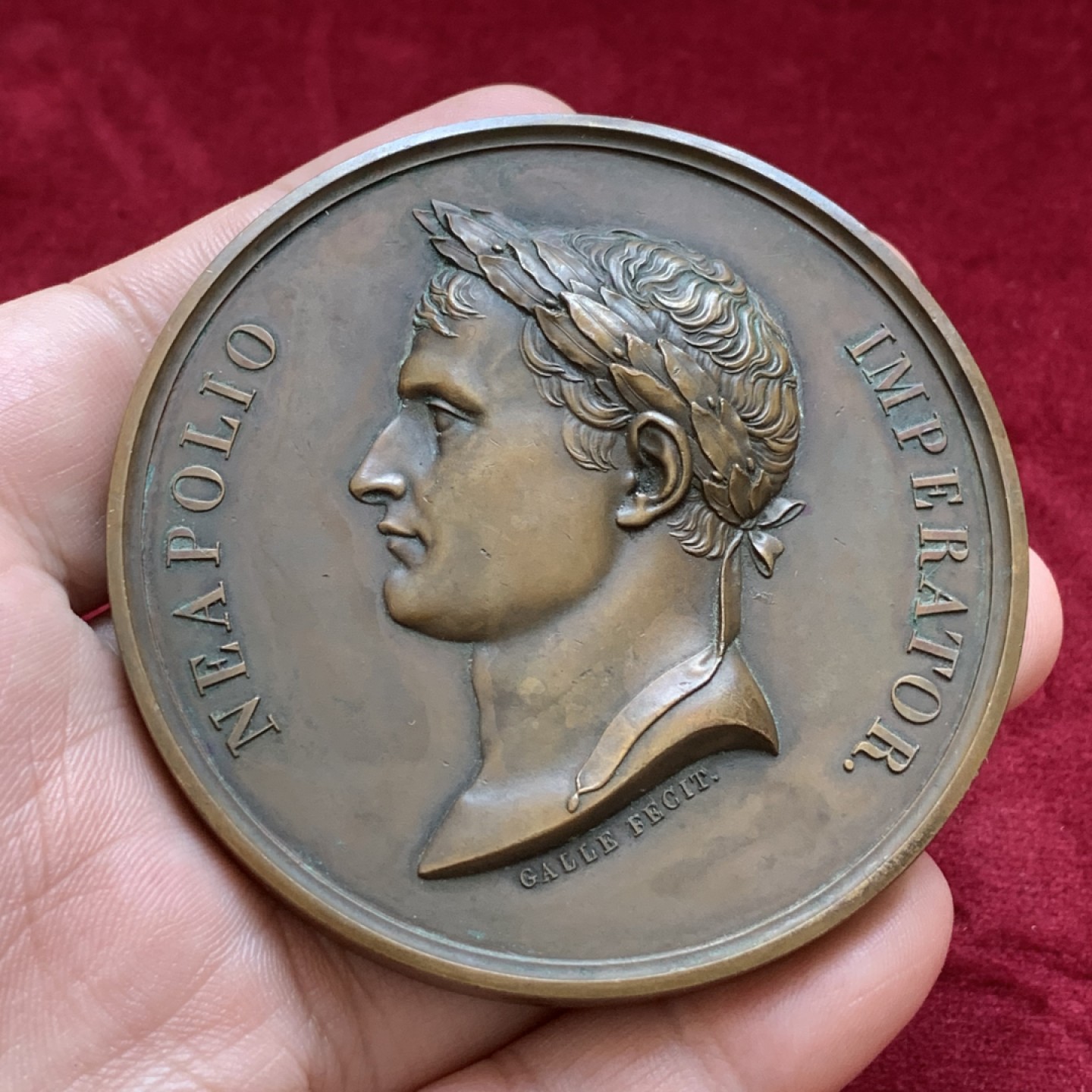 《竞宝斋》第85场-本周日，周一2场连拍（全场不限金额包邮） 法国拿破仑船首大铜章，直径68mm，重量161g，边铭丰饶角+BRONZE。