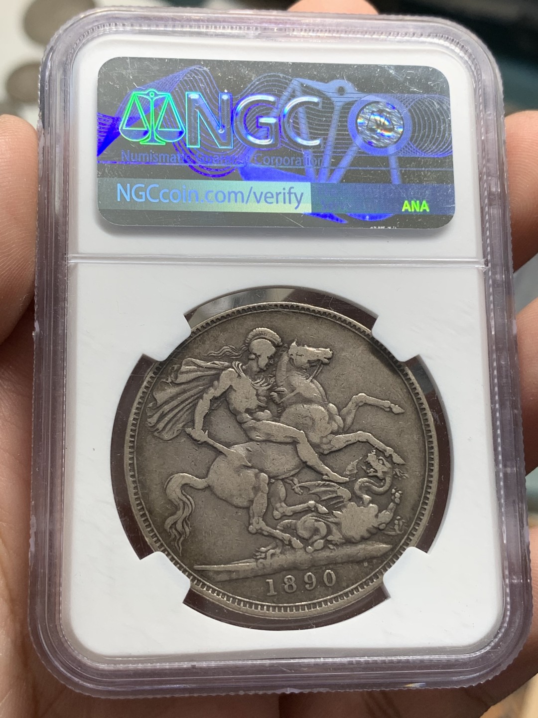 《竞宝斋》第85场-本周日，周一2场连拍（全场不限金额包邮） NGC-F15  英国 1890年 高冠马剑银币 