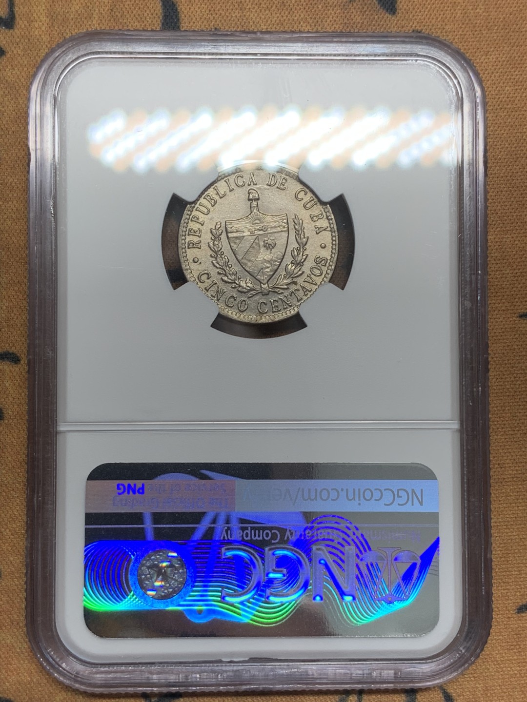 《竞宝斋》第85场-本周日，周一2场连拍（全场不限金额包邮） NGC MS62古巴1946年5分镍币