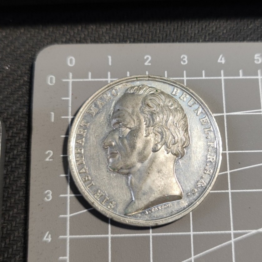 gush小明22818周四 英国1845泰晤士河隧道竣工合金材质纪念章