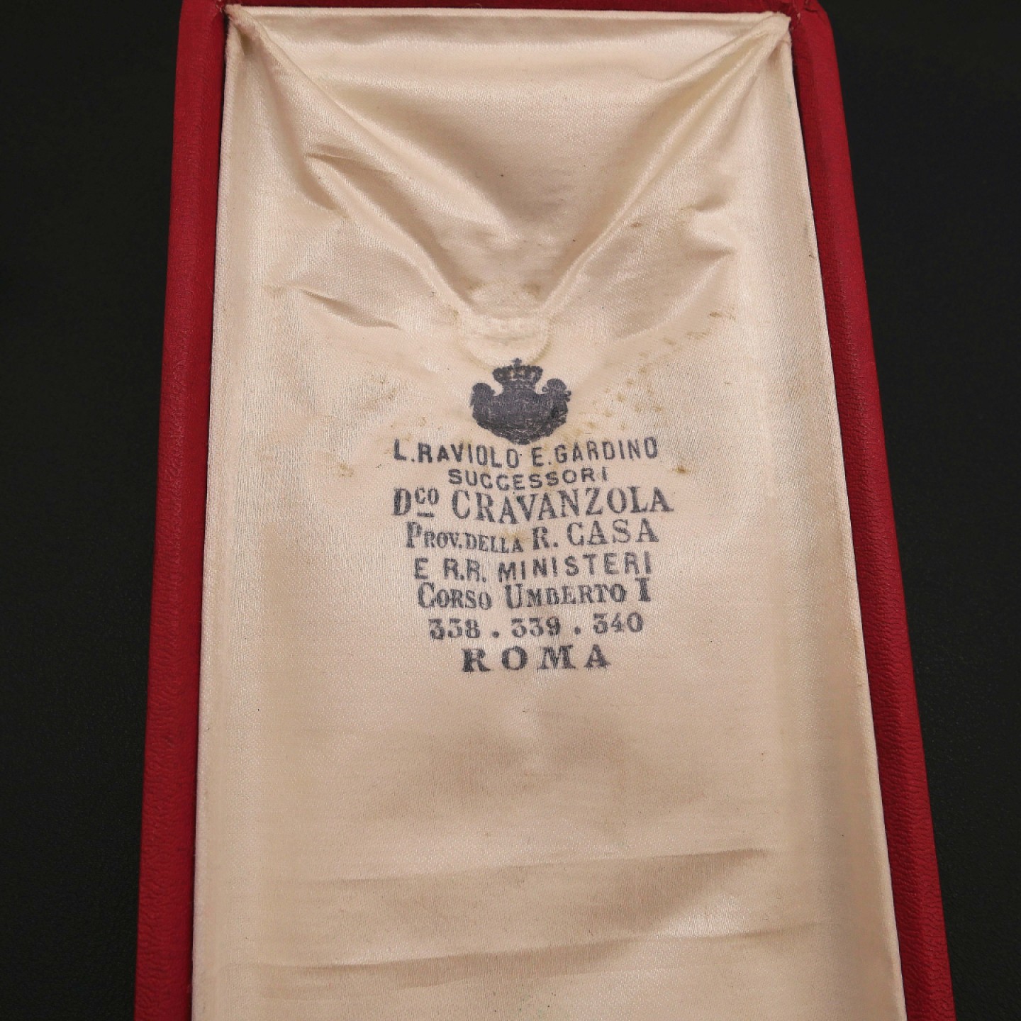 勋章奖章交易所8月20日群拍 金质银质意大利大军官级王冠勋章