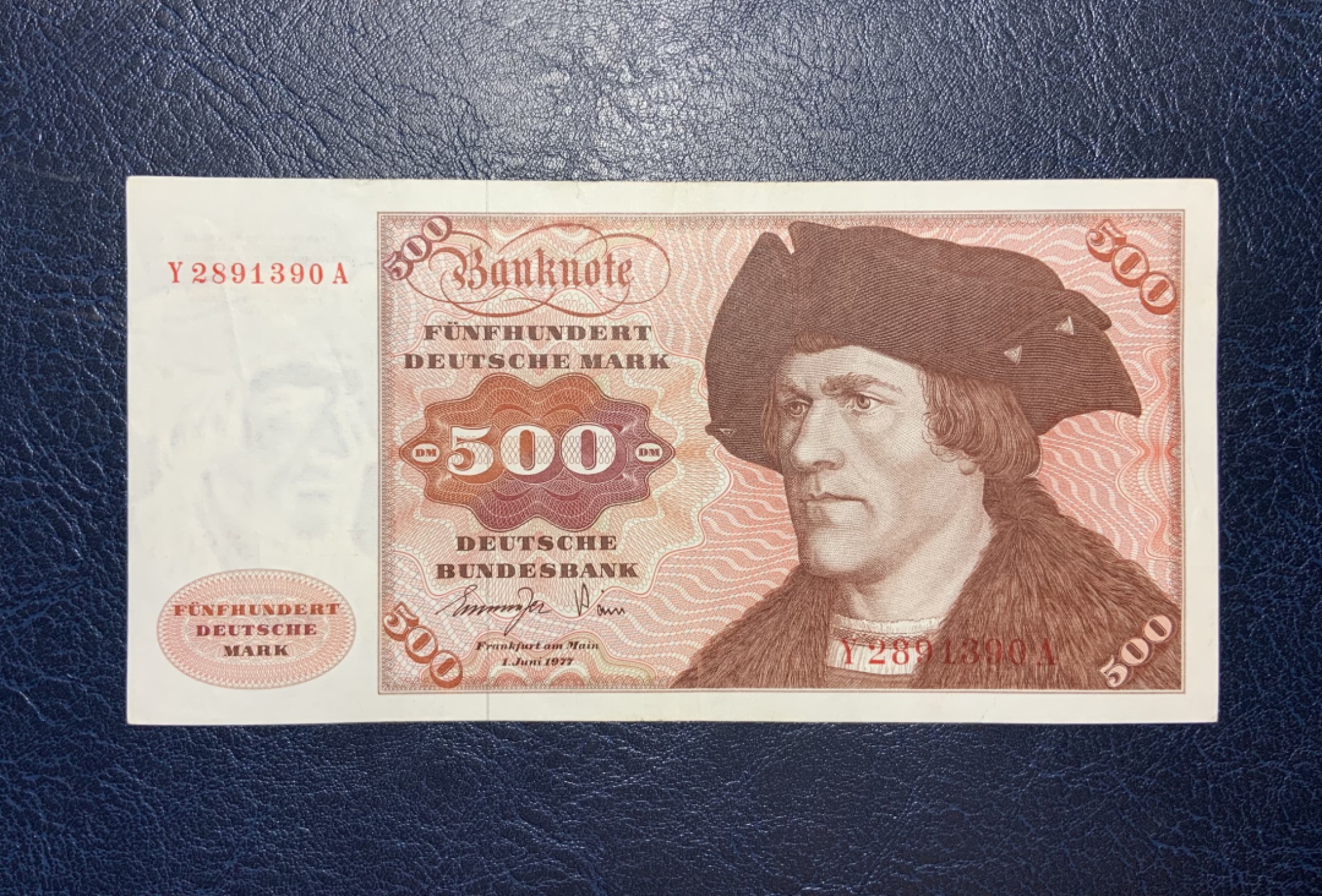 收藏联盟Quantum Auction 第185期拍卖 德国联邦1977年500马克 品相XF-AU 大幅 纸币上边缘处有半毫米开口 