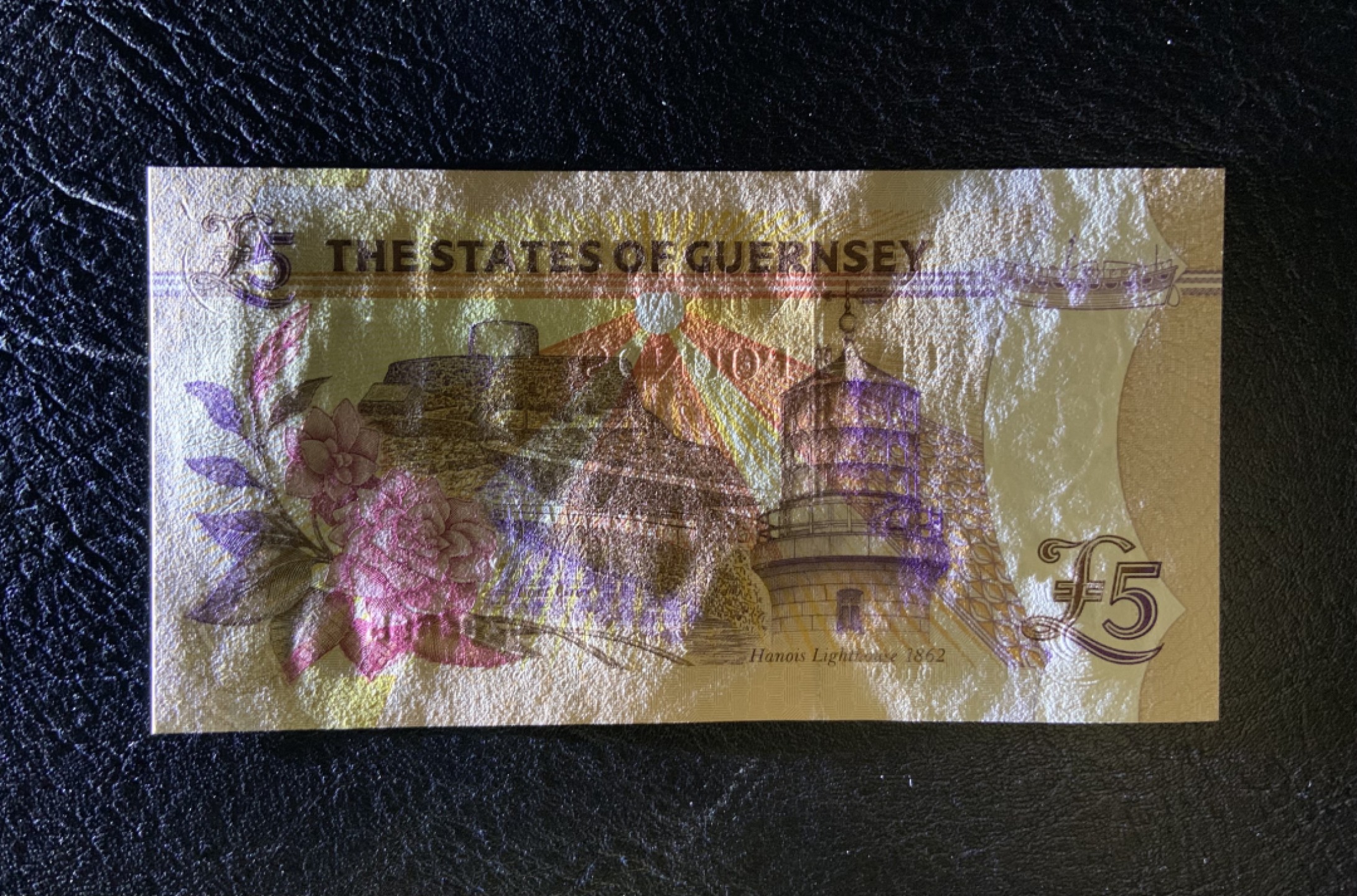 收藏联盟Quantum Auction 第185期拍卖 格恩西岛2008年5镑 品相全新UNC