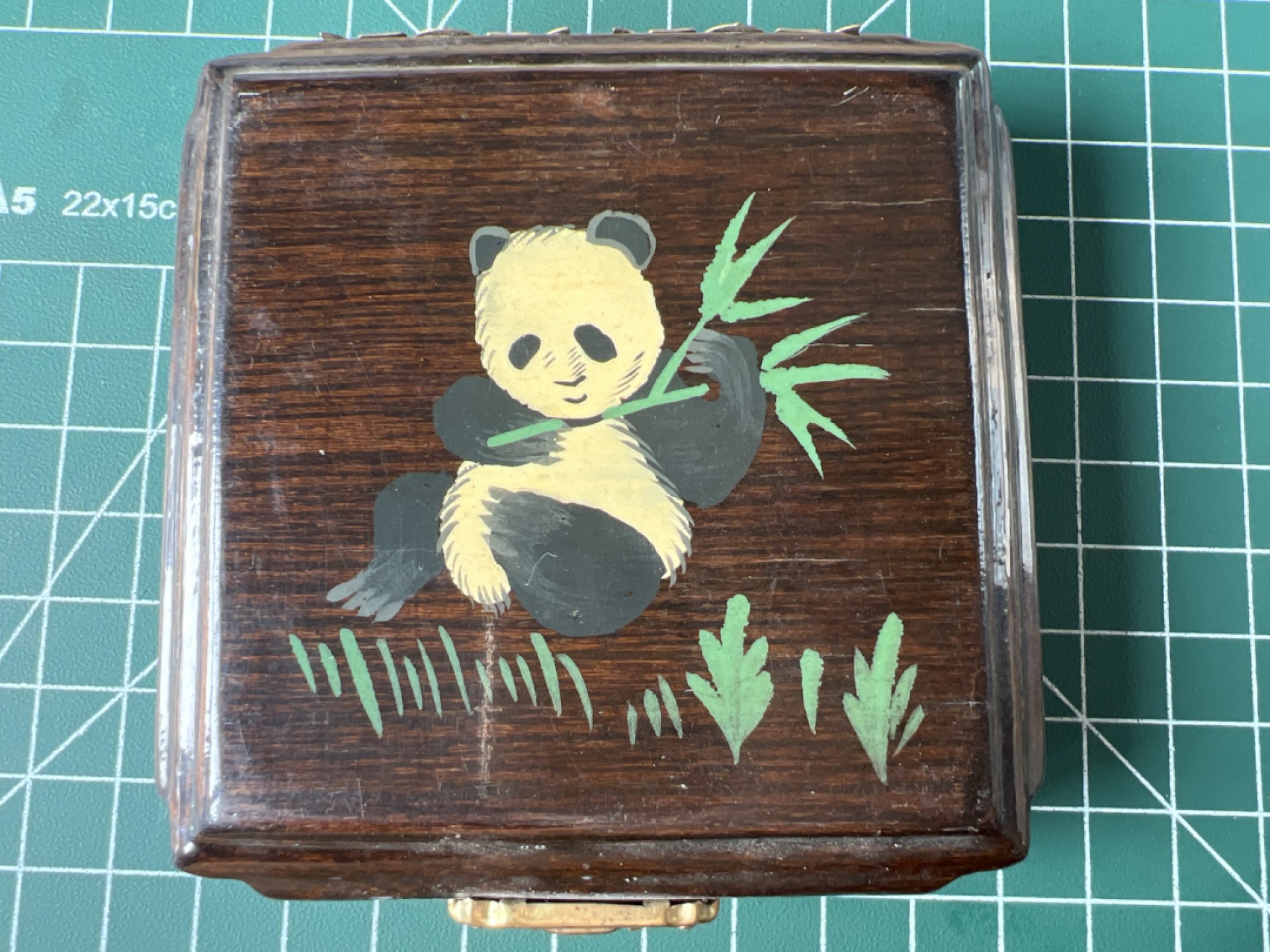 泡泡堂第七十七期  世界硬币邮票专场（无押金，无佣金，捡漏，全场20包邮，偏远地区除外） 空盒