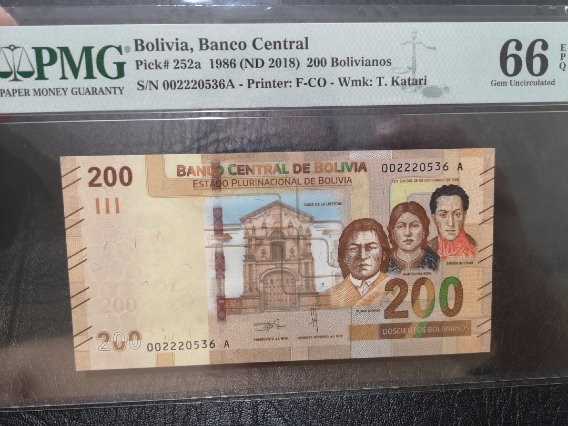 《外钞收藏家》第一百九十六期 1986年玻利维亚200 PMG66