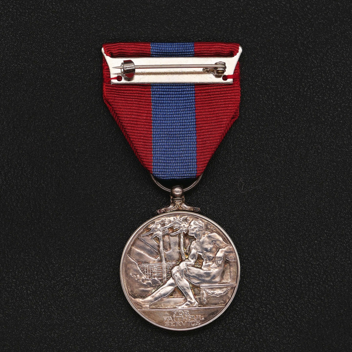 勋章奖章交易所8月20日群拍 银质英国女王版帝国服务奖章