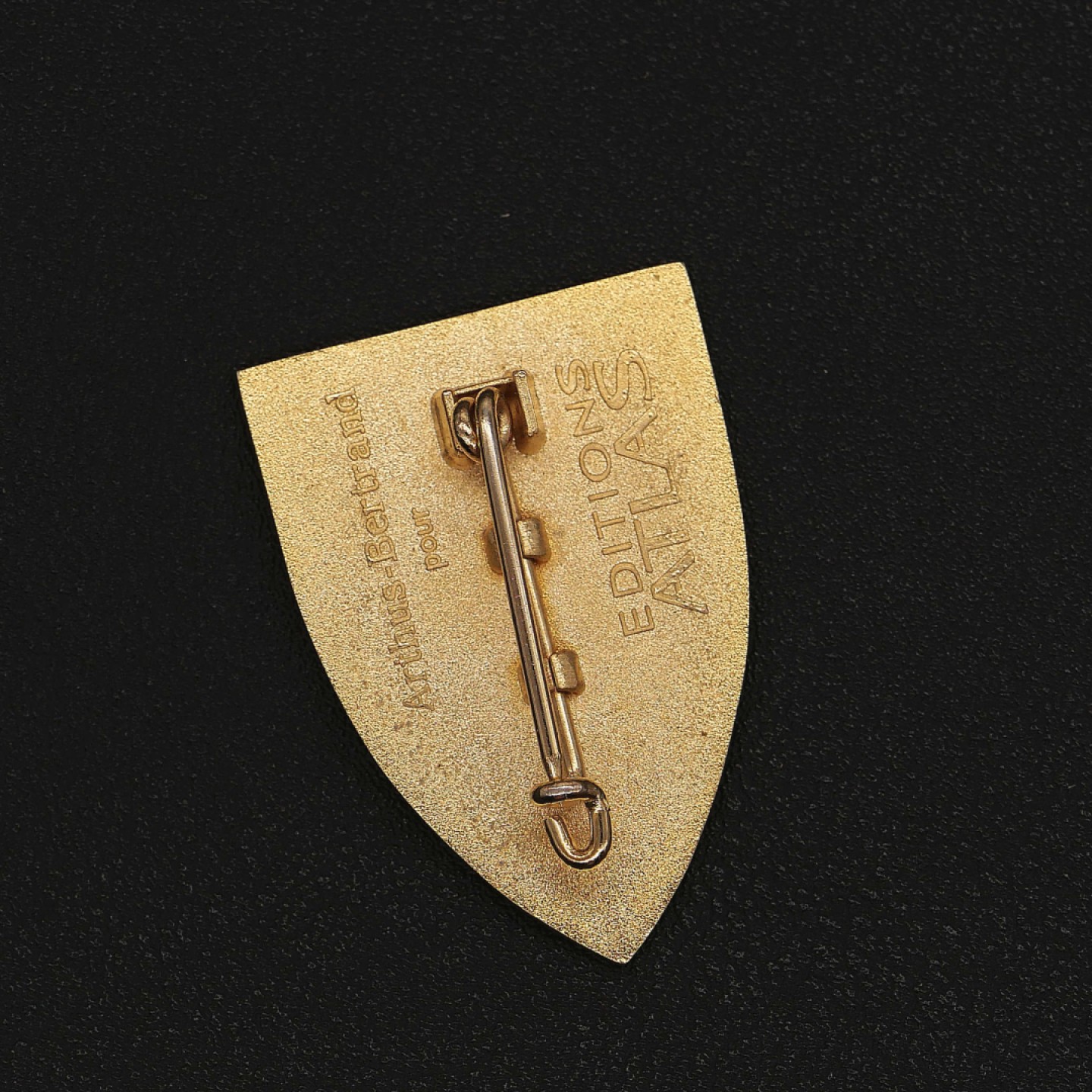 勋章奖章交易所8月20日群拍 法国第8步兵团证章