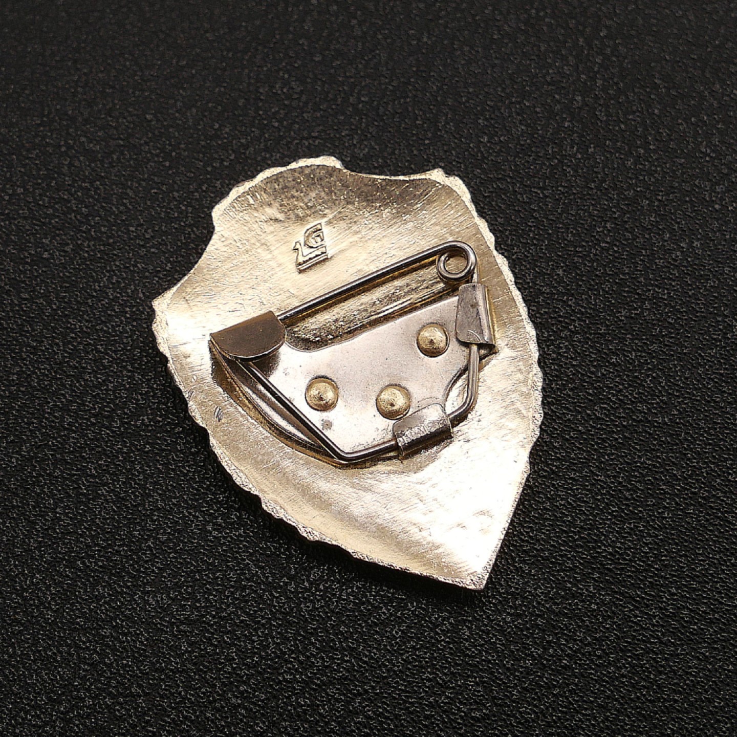 勋章奖章交易所8月20日群拍 苏联优秀士兵证章