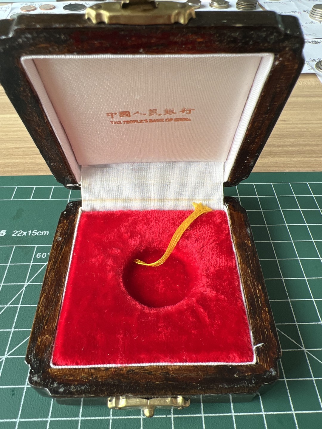 泡泡堂第七十七期  世界硬币邮票专场（无押金，无佣金，捡漏，全场20包邮，偏远地区除外） 空盒