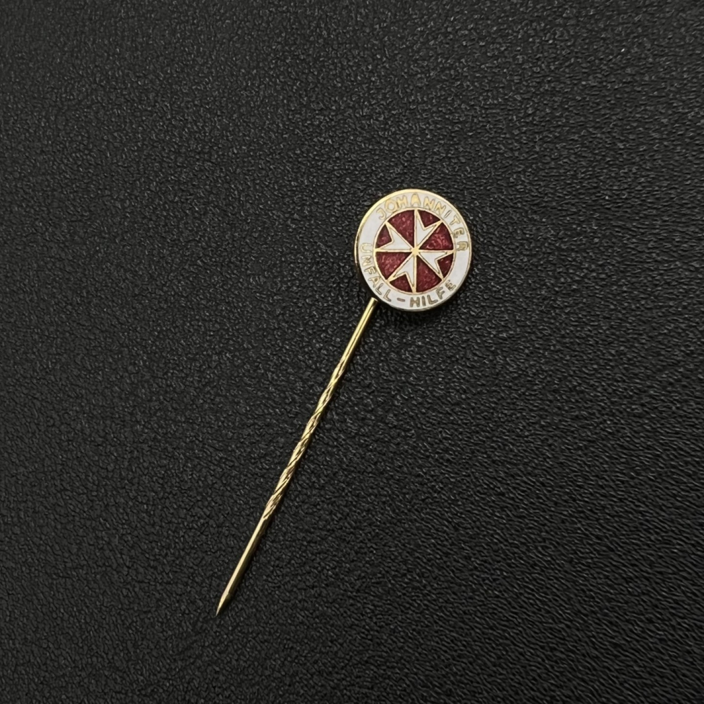 勋章奖章交易所8月20日群拍 英国圣约翰领带针