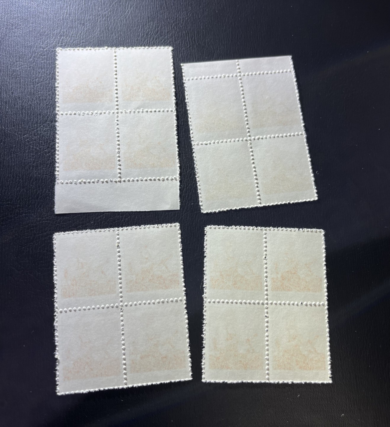 洪涛臻品  精品邮票限时拍卖第六期 普无号 5分女拖拉机手方连4组  整版撕全品  货源枯竭，注意捡漏