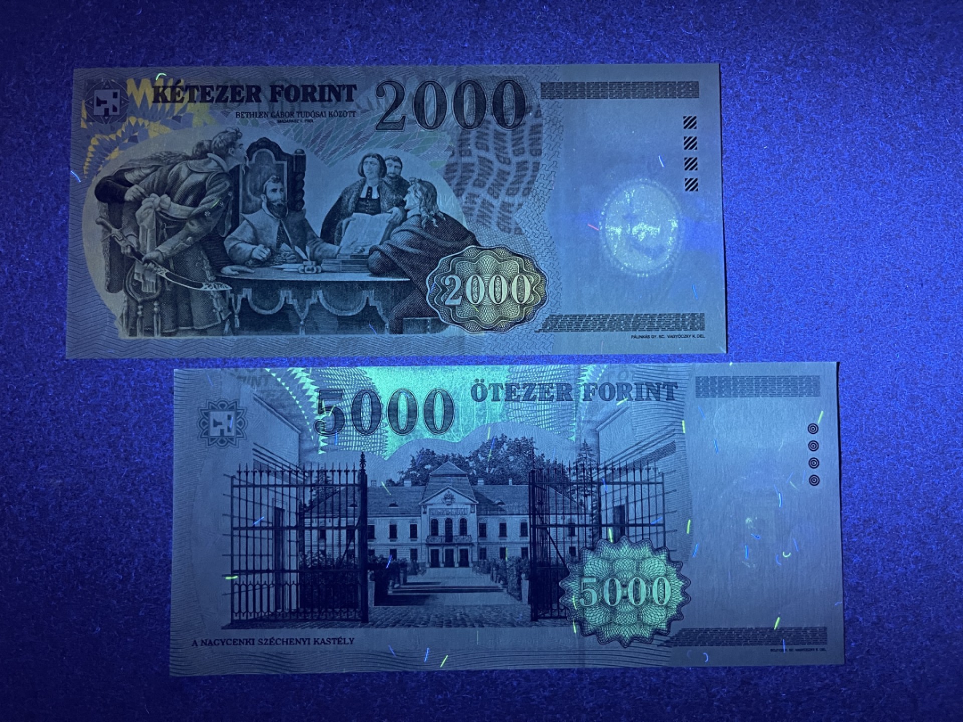 《张总收藏》69期——高分外币 匈牙利2000、5000福林2张 UNC 2004年版