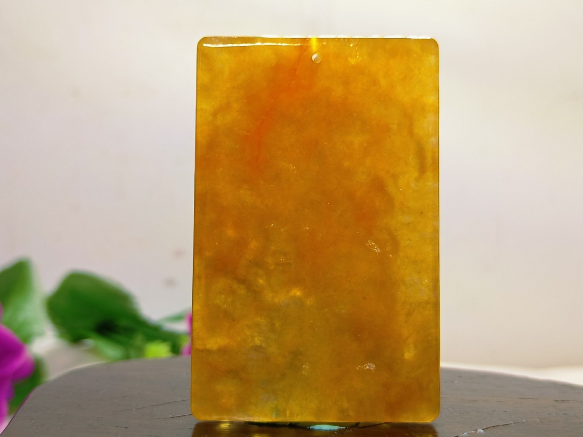 龙石种黄翡翠龙牌
