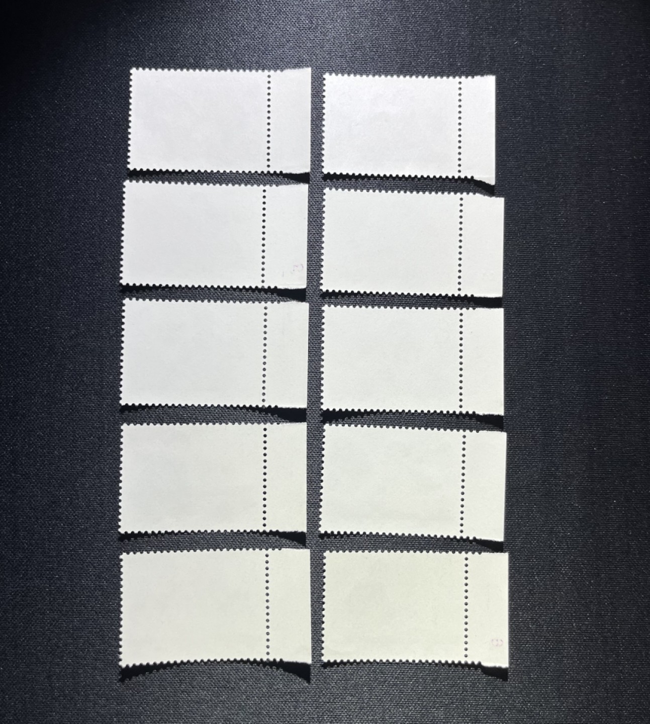 洪涛臻品  精品邮票限时拍卖第七期 特75  妇女新全 白润  左边数字  三俗稀缺   撕版品质  是某涌的所谓全品不能媲美的  全品  可评级