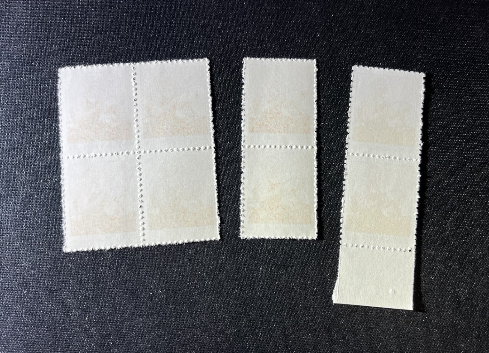 洪涛臻品 精品邮票限时拍卖第八期 普无号  5分女拖拉机手  方连1组  2连2组  共8枚  版撕精品  全品可评级  数量有限，注意捡漏
