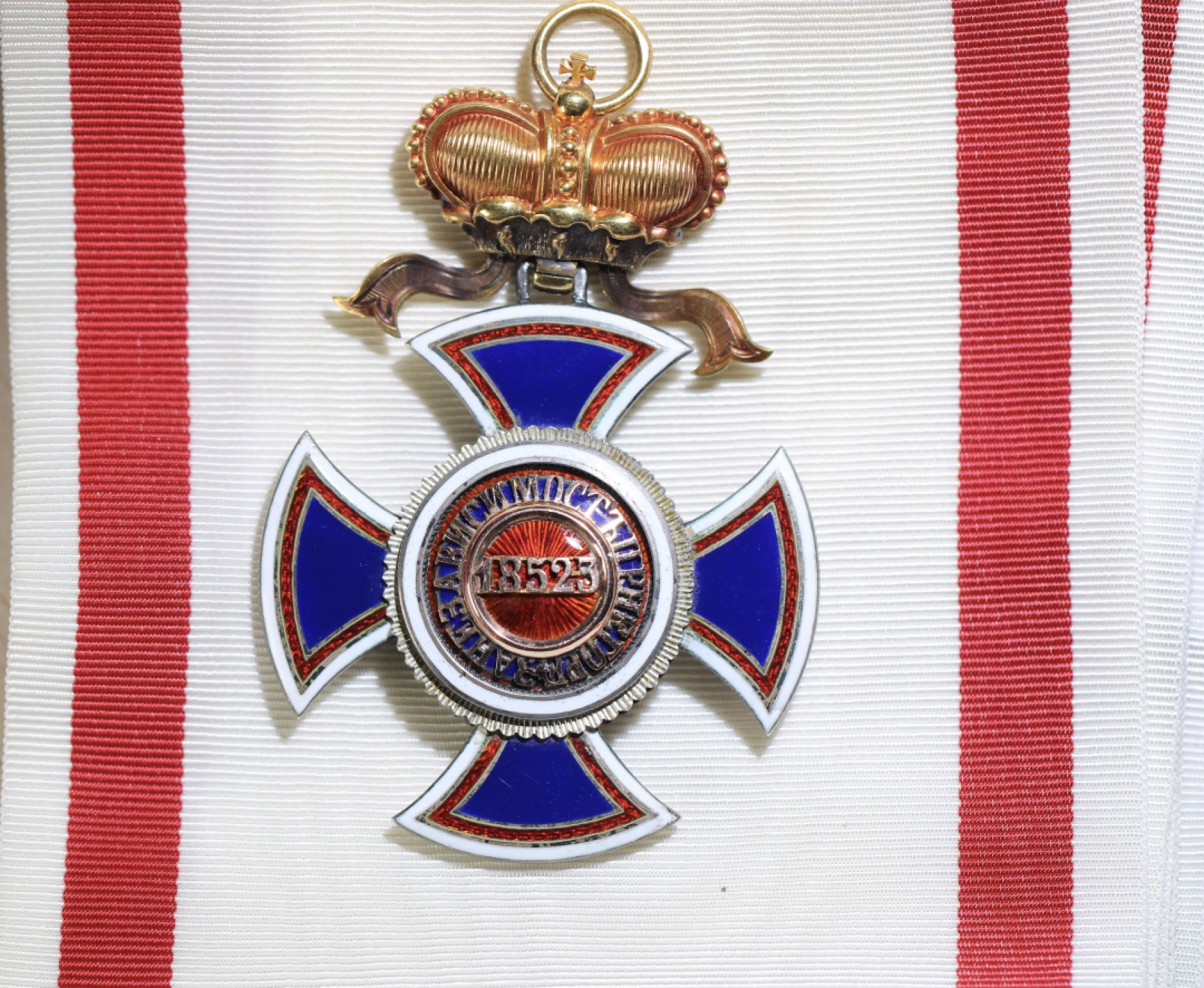 大猫徽章拍卖第200期  黑山王国大十字级达尼洛王子勋章