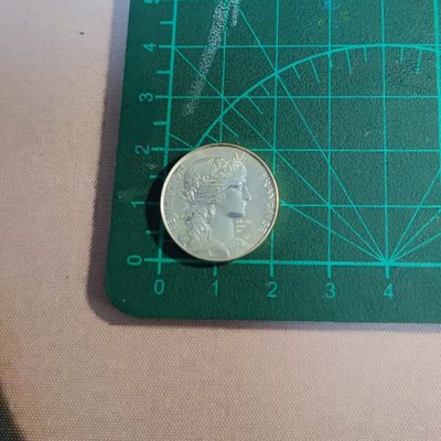 gush小明220825周四 法国玛丽安娜小银章适合做吊坠戒面