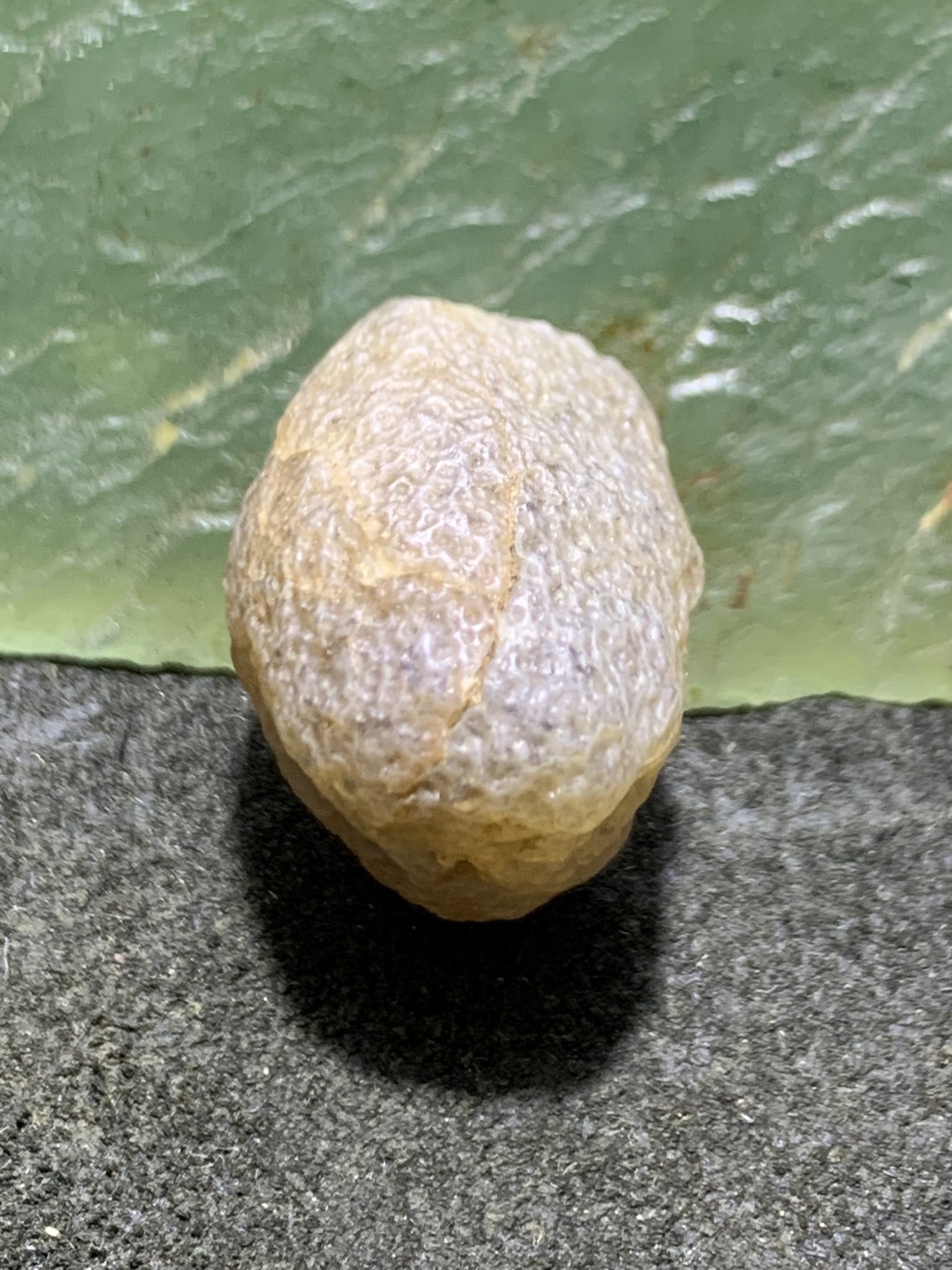 放福利！精美天然阿拉善麻皮玛瑙原石珠子一颗，
