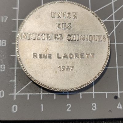 gush小明220825周四 法国公证处镀银铜章