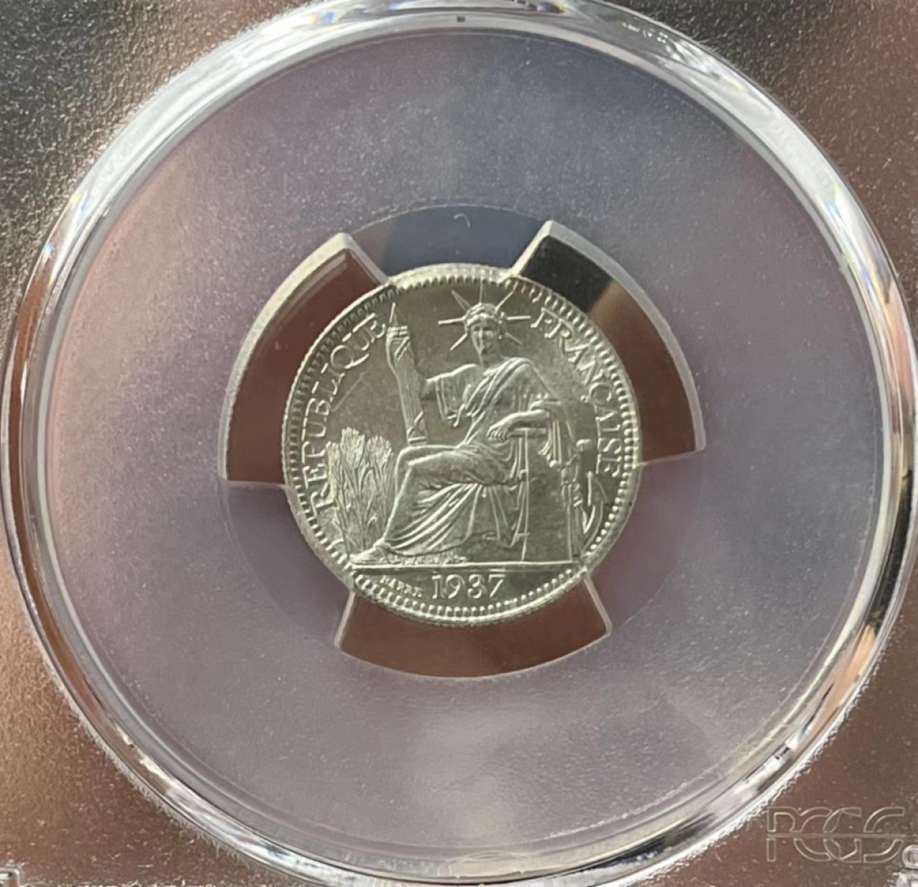 【华誉大咖】2016期拍卖 坐洋一角PCGS-MS66、盒子号豹子888、串号39196888.顶级原光、底板丝滑、出厂状态、亚军分、高分难得'