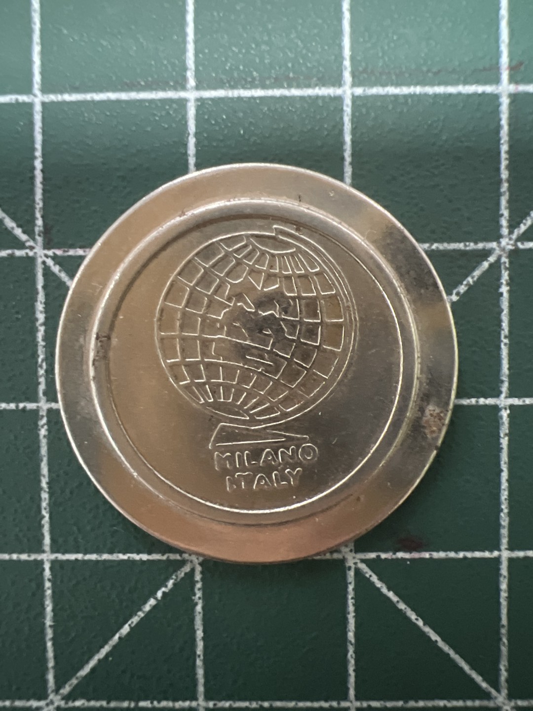 泡泡堂第六十四期  世界硬币专场（无押金，无佣金，捡漏，全场20包邮，偏远地区除外） 电话币一个