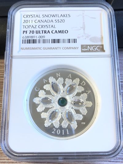 【海寧潮】拍卖第三十八期 - 【海寧潮客户代拍】加拿大2011年雪花系列镶施华洛世奇绿水晶精致银币NGC-PF70