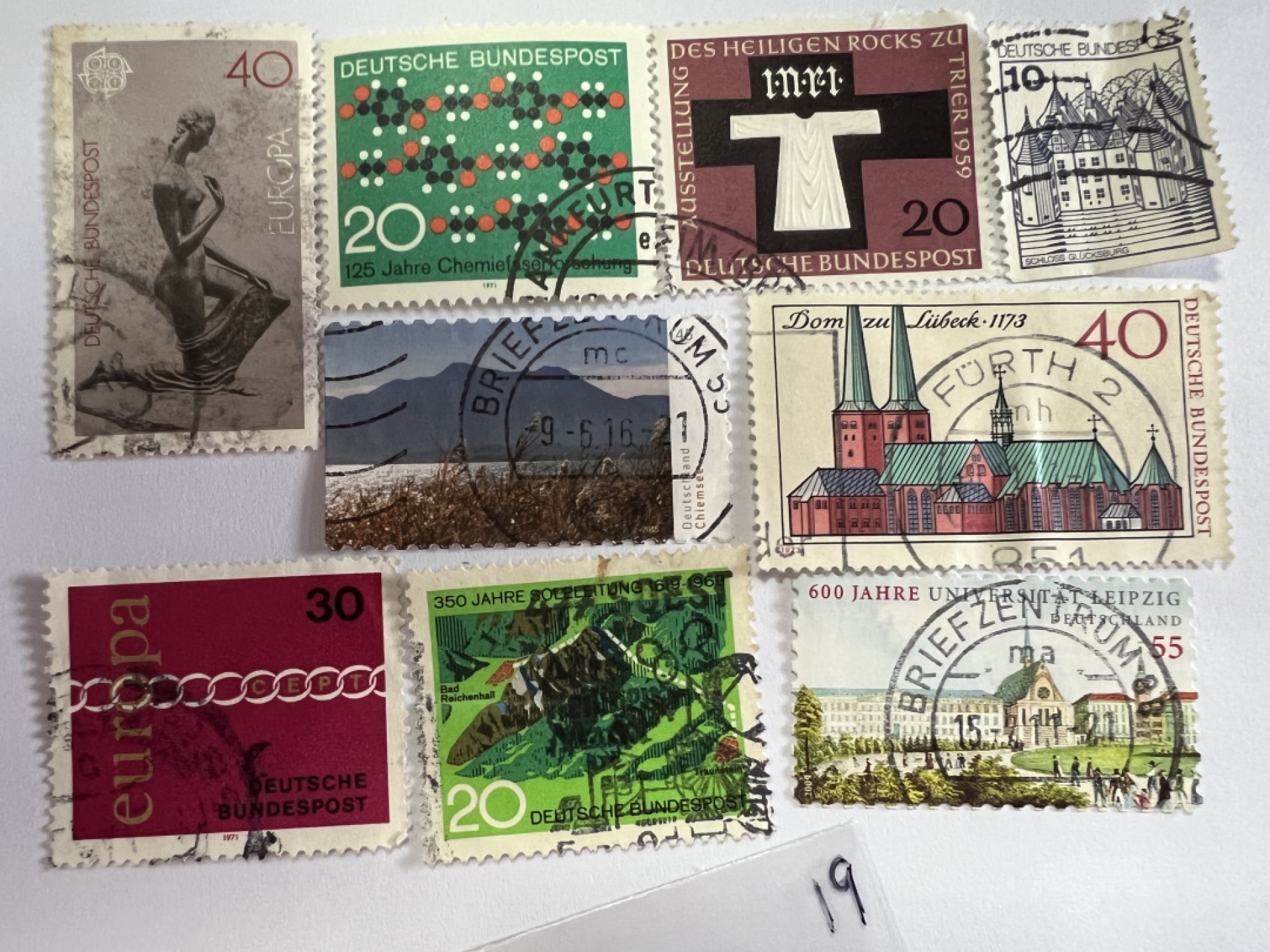 泡泡堂第六十五期  世界硬币专场（无押金，无佣金，捡漏，全场20包邮，偏远地区除外） 邮票19