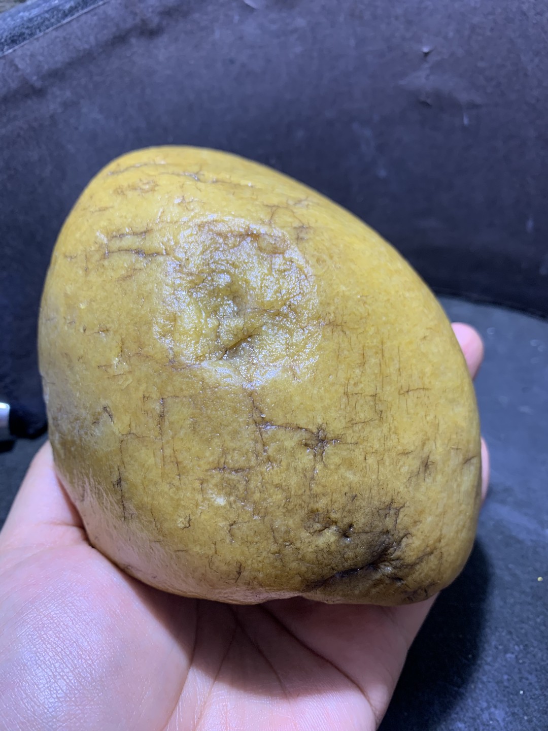 精美天然地表金丝玉老皮黄料大籽料原石一块，