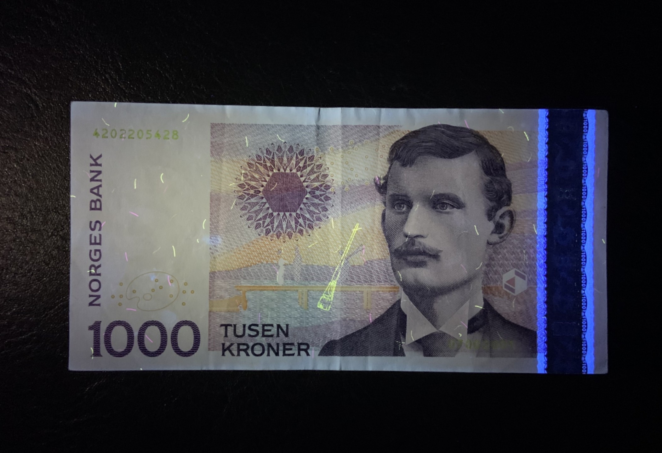 收藏联盟Quantum Auction 第187期拍卖 挪威2001年1000克朗 品相如图 a版 画家蒙克