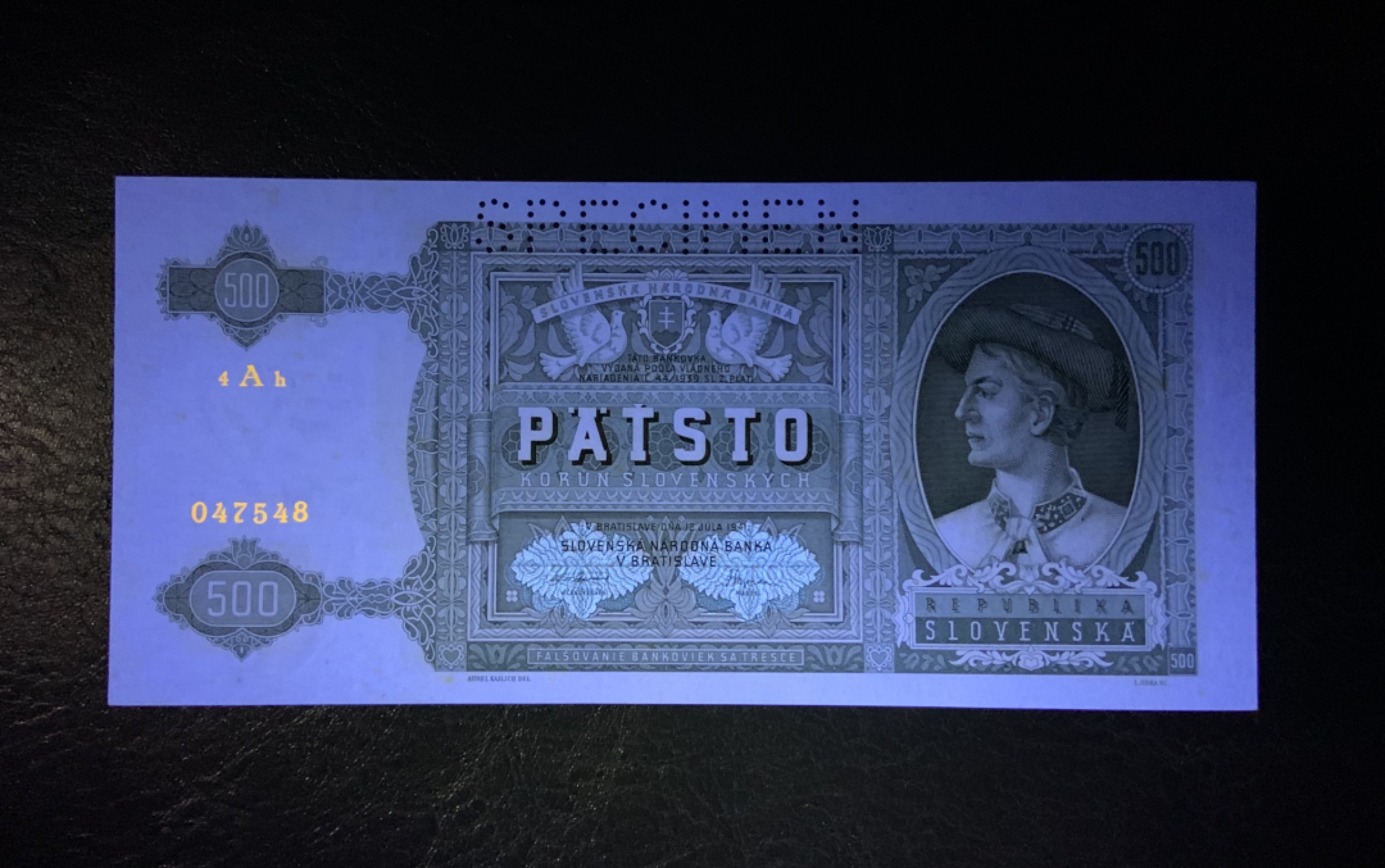 收藏联盟Quantum Auction 第187期拍卖 斯洛伐克1941年500克朗样票 品相全新UNC 