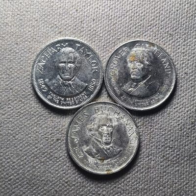 第十一期  八月第4拍 - 8.4.3 人物纪念章