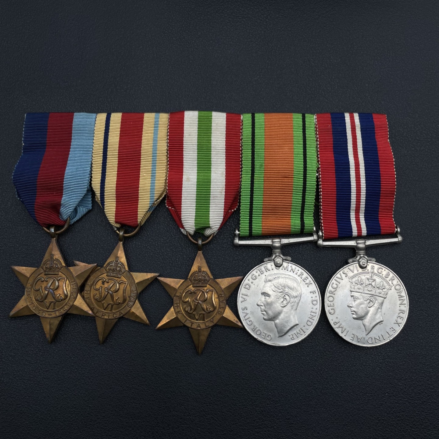 勋章奖章交易所8月27日群拍  英国二战战争联牌一组