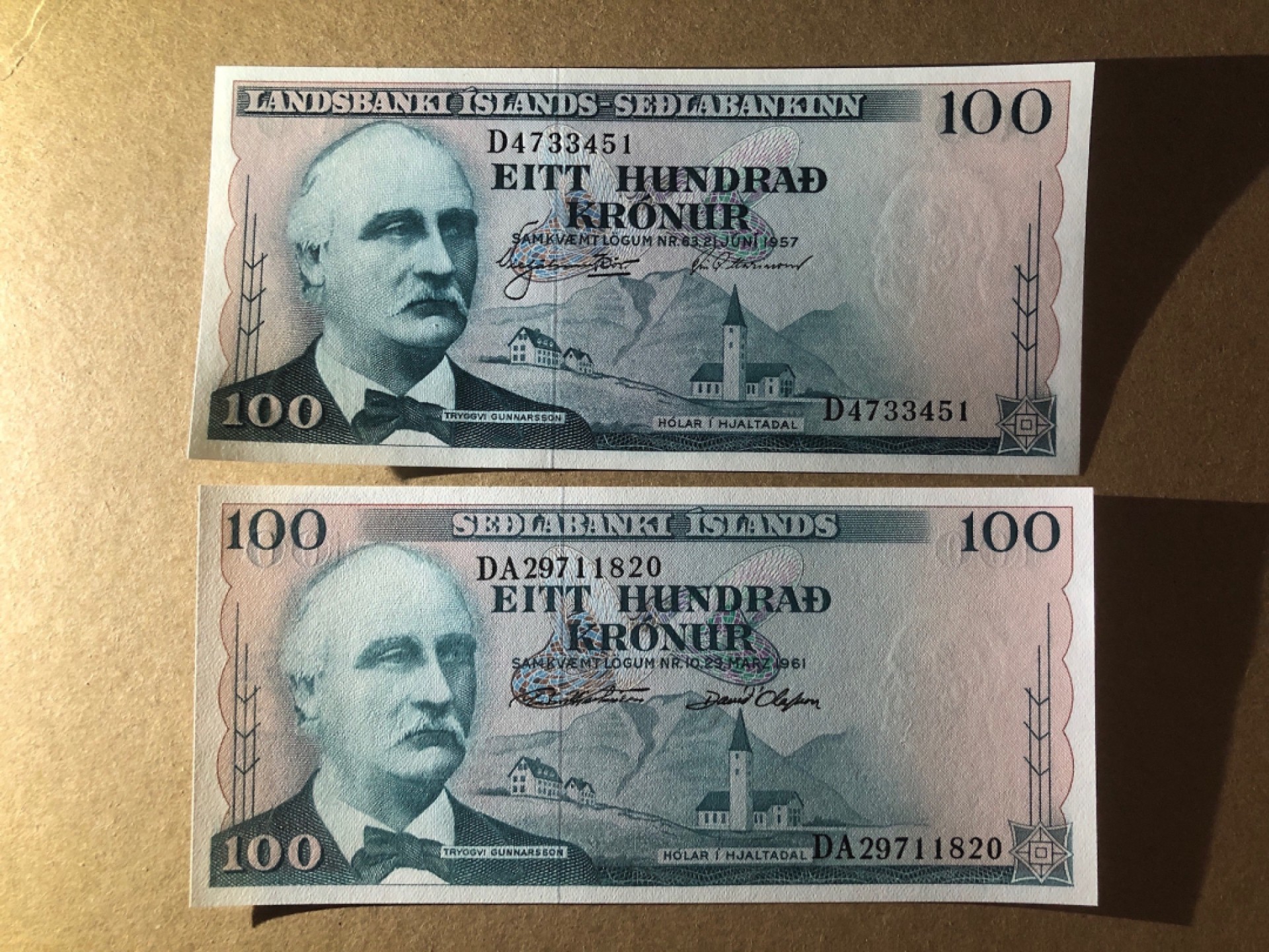 《张总收藏》70期——外币精品 冰岛100克朗2张 UNC 1957年初版、1961年再版