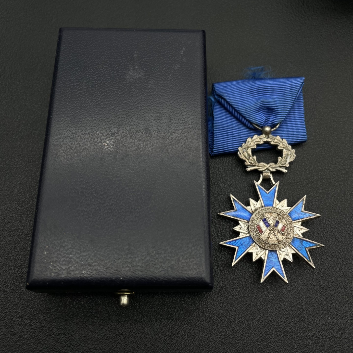 勋章奖章交易所8月27日群拍  法国骑士级国家功勋勋章