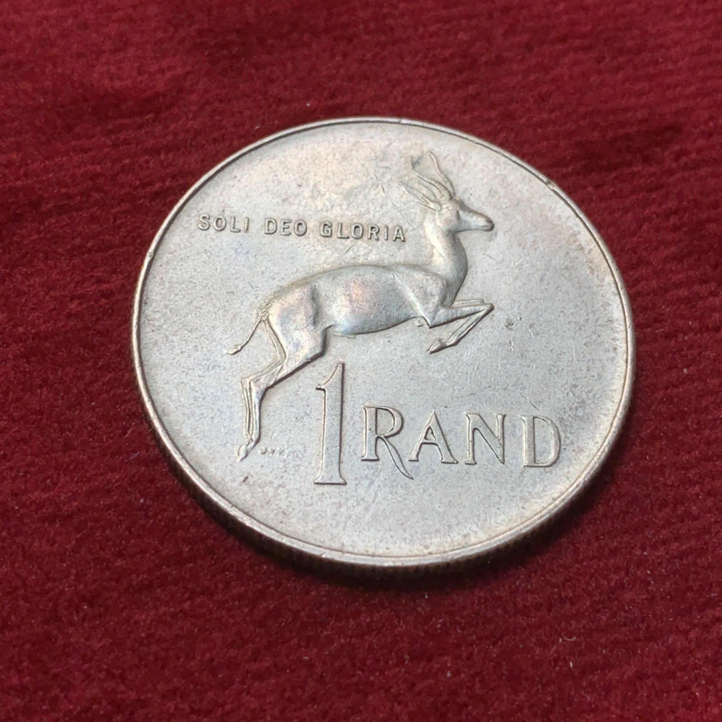 《竞宝斋》第89场-本周日，周一，周四，3场连拍（全场不限金额包邮） 1966年南非好品1兰特 银币