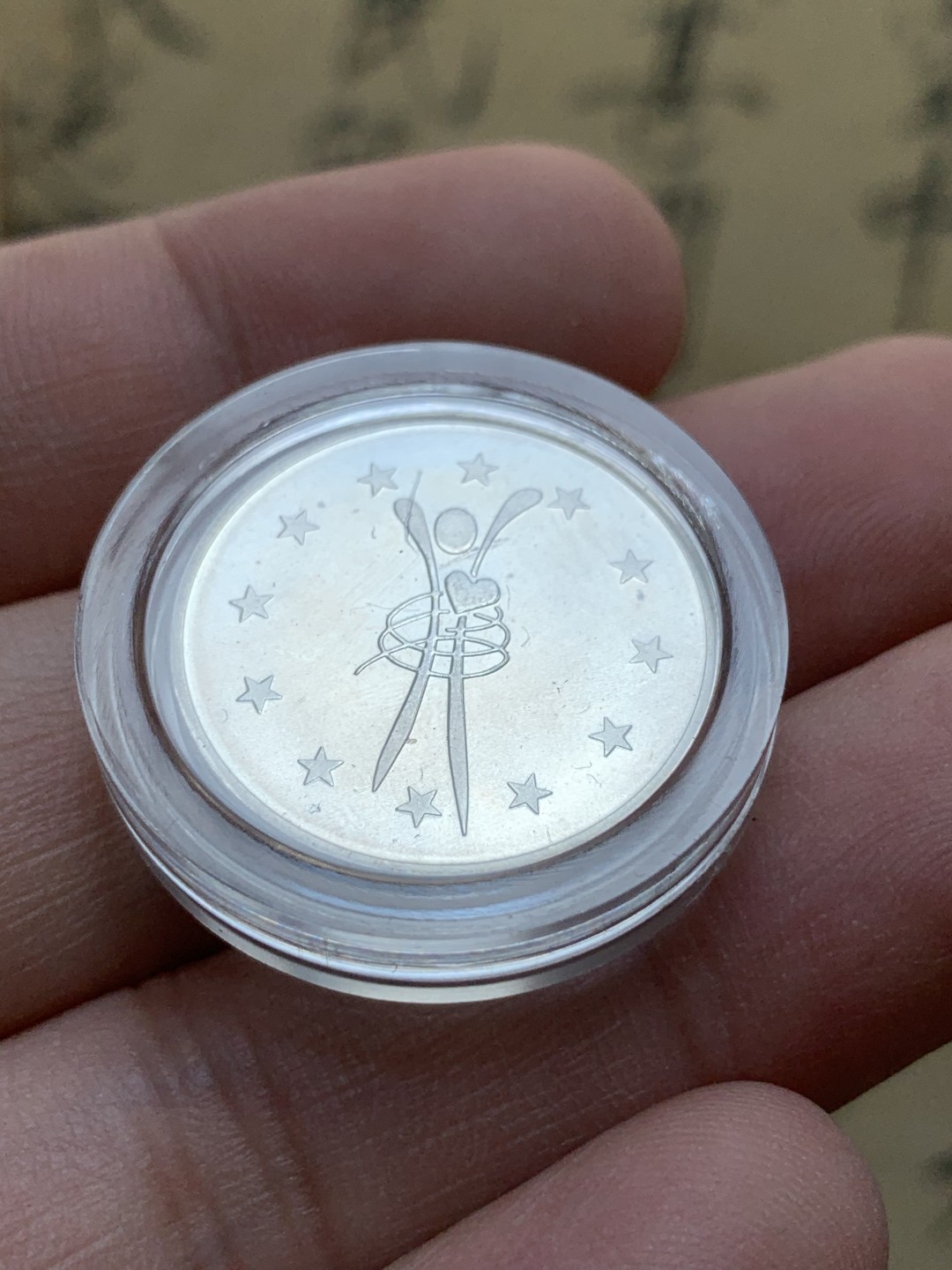 《竞宝斋》第89场-本周日，周一，周四，3场连拍（全场不限金额包邮） 木盒 西班牙1989年纪念 ECU银章 属于1ECU尺寸同系列 925银