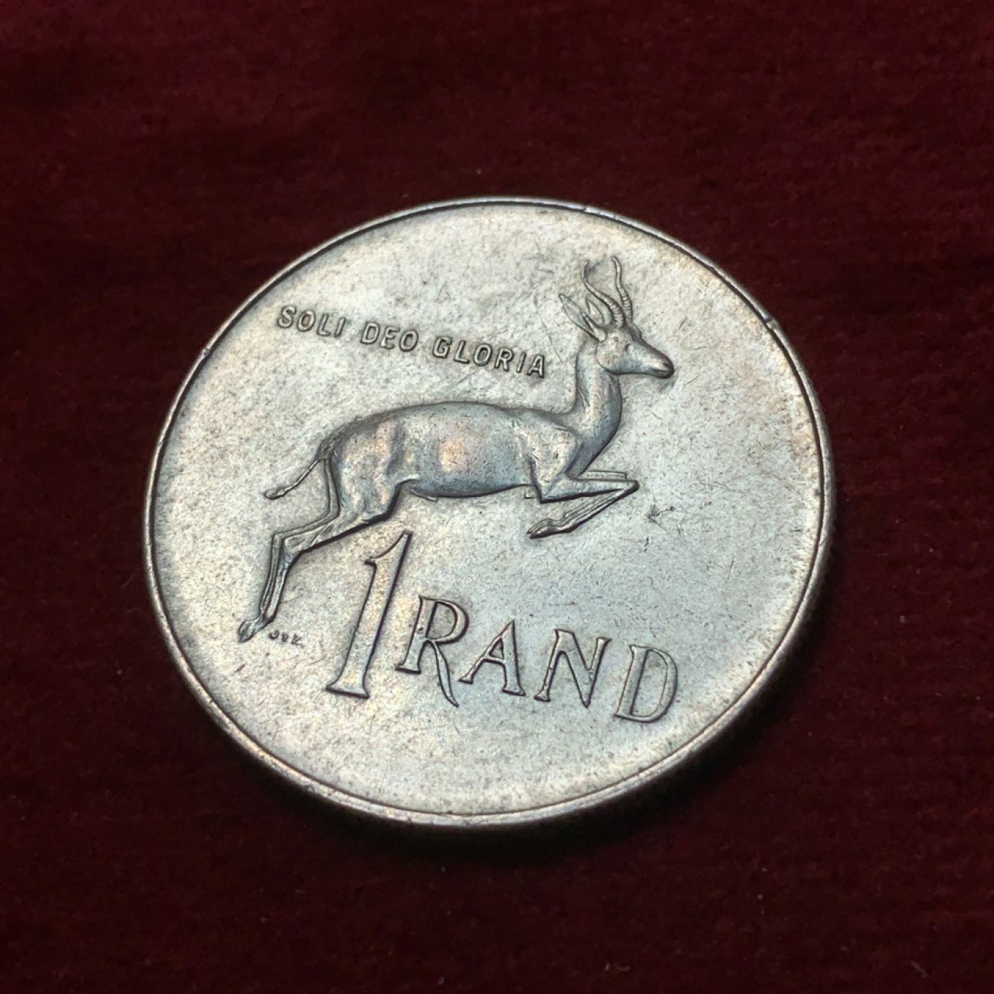 《竞宝斋》第89场-本周日，周一，周四，3场连拍（全场不限金额包邮） 1966年南非好品1兰特 银币