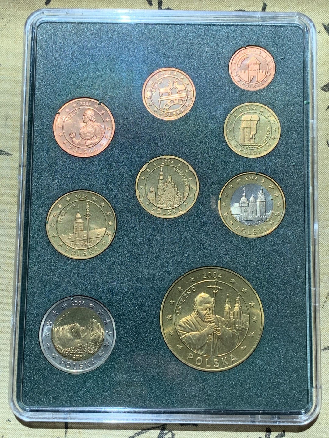 《竞宝斋》第89场-本周日，周一，周四，3场连拍（全场不限金额包邮） 卡装 波兰2004年 ESSAI厂试铸 9枚套1分到2欧元 套币