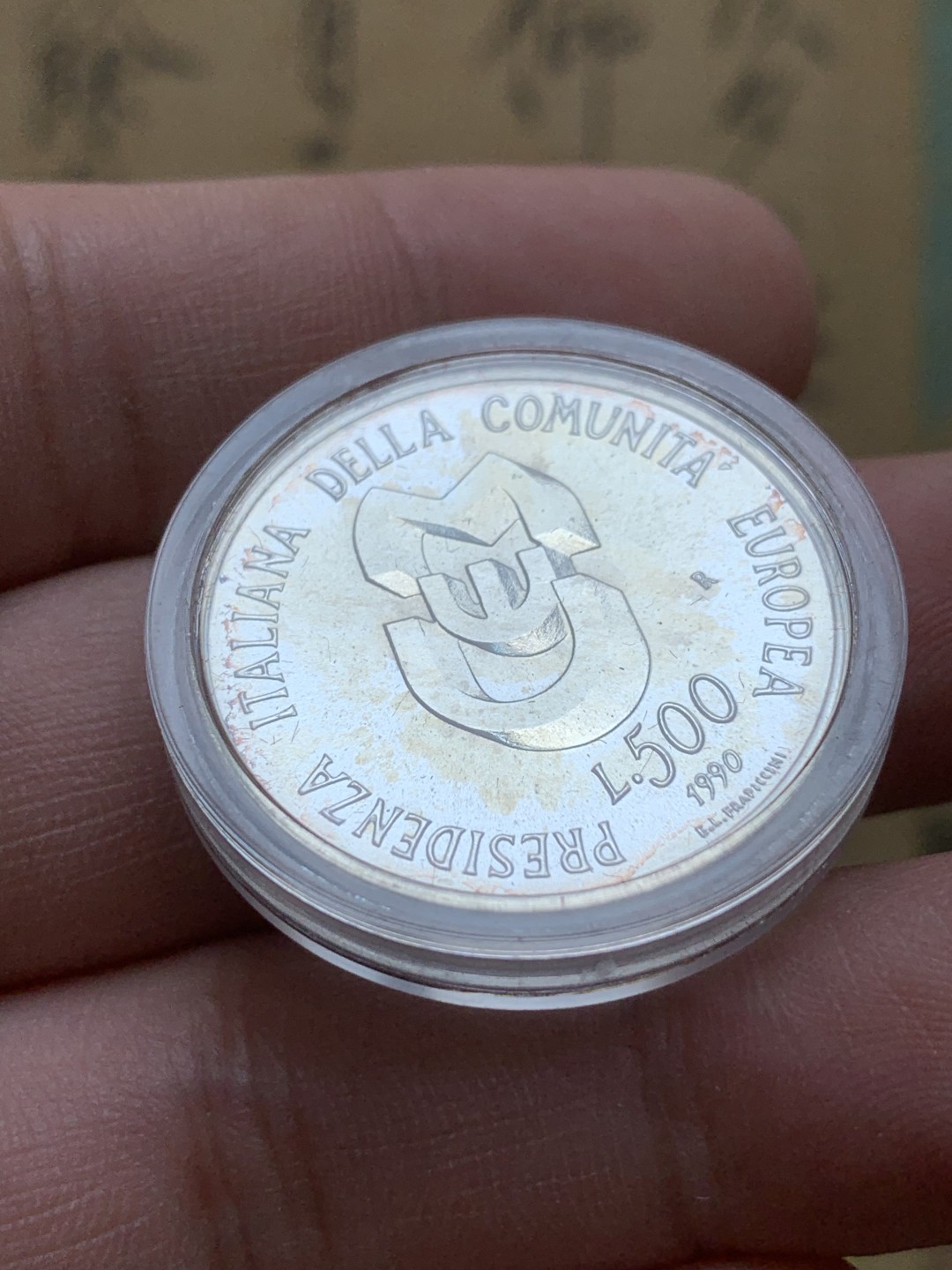 《竞宝斋》第89场-本周日，周一，周四，3场连拍（全场不限金额包邮） 原盒证书 意大利1990年 欧元区纪念500里拉银币 出厂状态