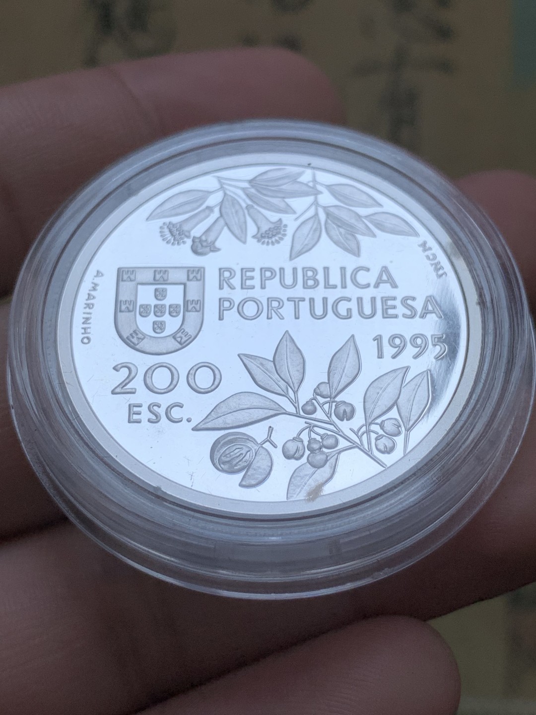 《竞宝斋》第89场-本周日，周一，周四，3场连拍（全场不限金额包邮） 原盒证书 葡萄牙1995年 纪念马六甲印尼群岛东帝汶澳大利亚航线开辟 四枚装 200埃斯库多精制大银币 单枚26.5克 925银 非常漂亮