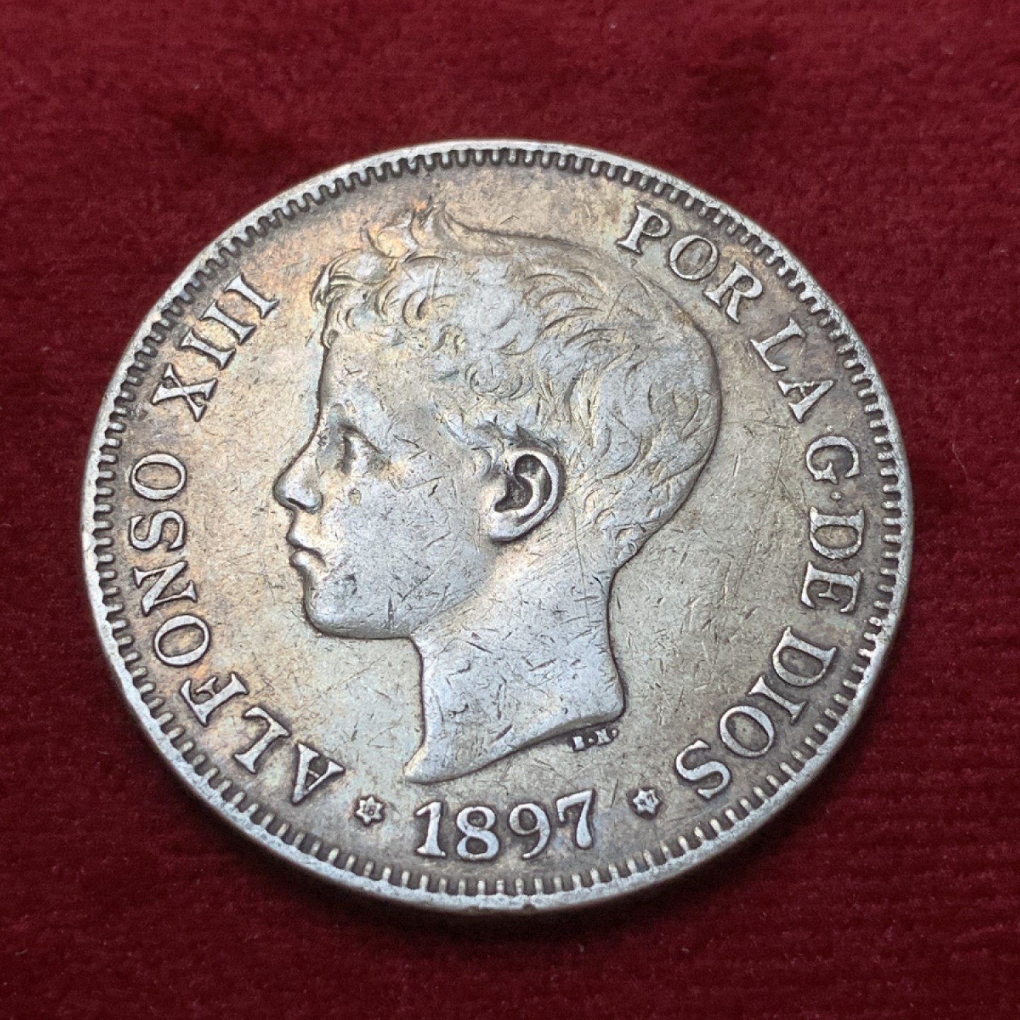 《竞宝斋》第89场-本周日，周一，周四，3场连拍（全场不限金额包邮） 西班牙 1897年 阿方索十三世 双柱大银币 原味带彩