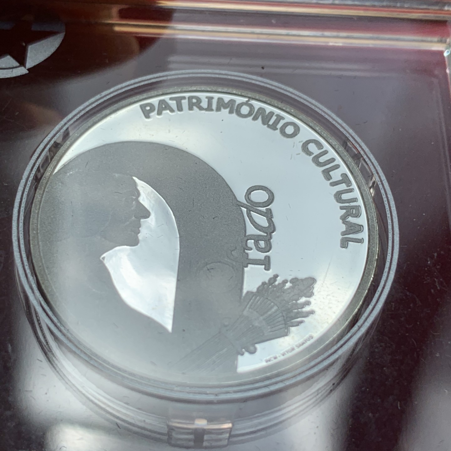 《竞宝斋》第89场-本周日，周一，周四，3场连拍（全场不限金额包邮） 葡萄牙 2008年 法朵音乐 2.5欧元 精制银币 12克 925银