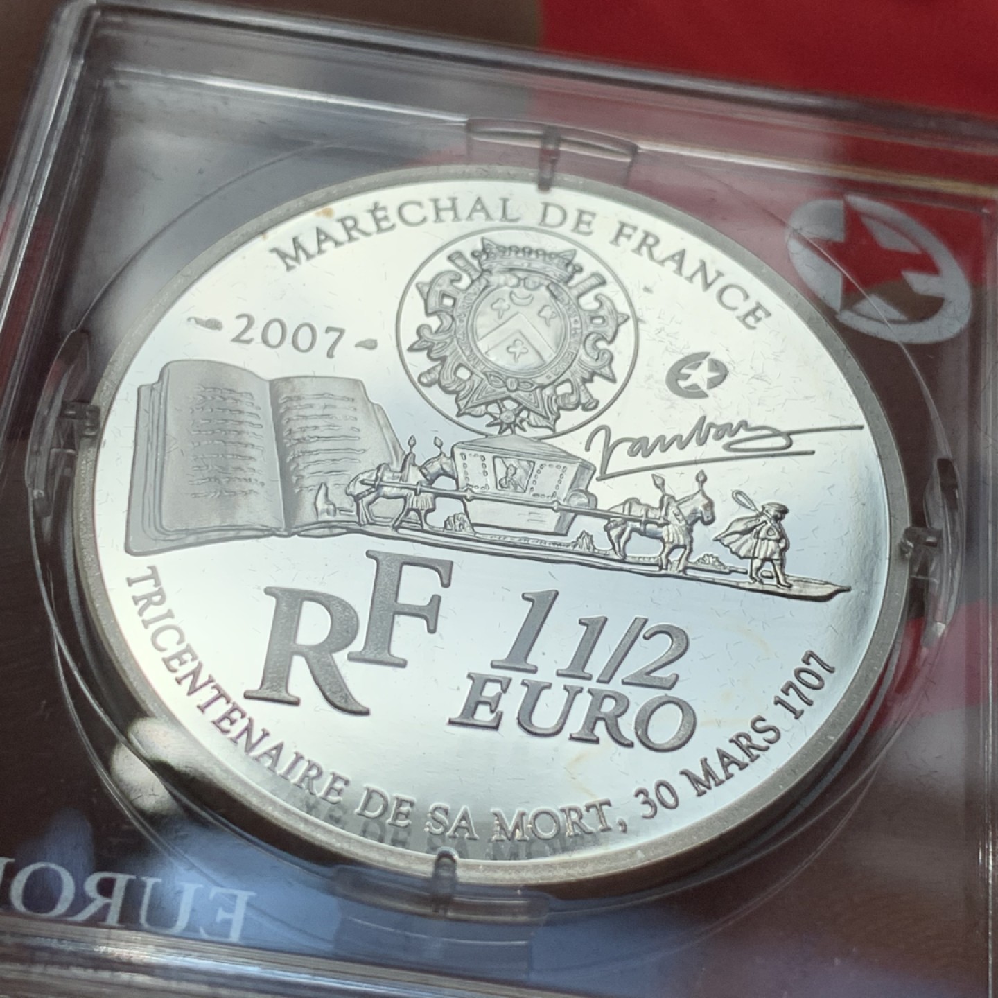 《竞宝斋》第89场-本周日，周一，周四，3场连拍（全场不限金额包邮） 法国 2007年 沃邦的牧师 1½ 欧元 精制大银币 22.2克 900银