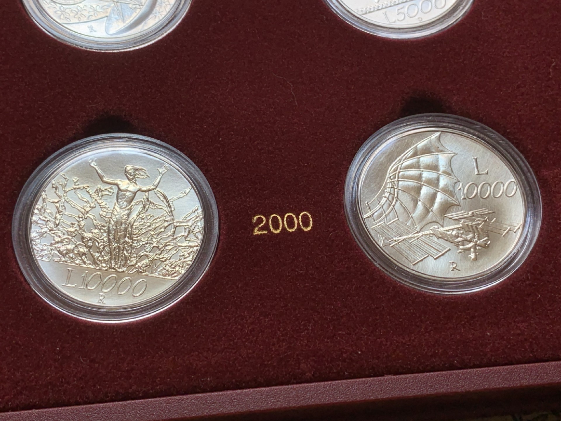 《竞宝斋》第89场-本周日，周一，周四，3场连拍（全场不限金额包邮） 原盒证书 意大利1998-2000年 千禧年六枚装 2000/5000/10000里拉 银币 完美品