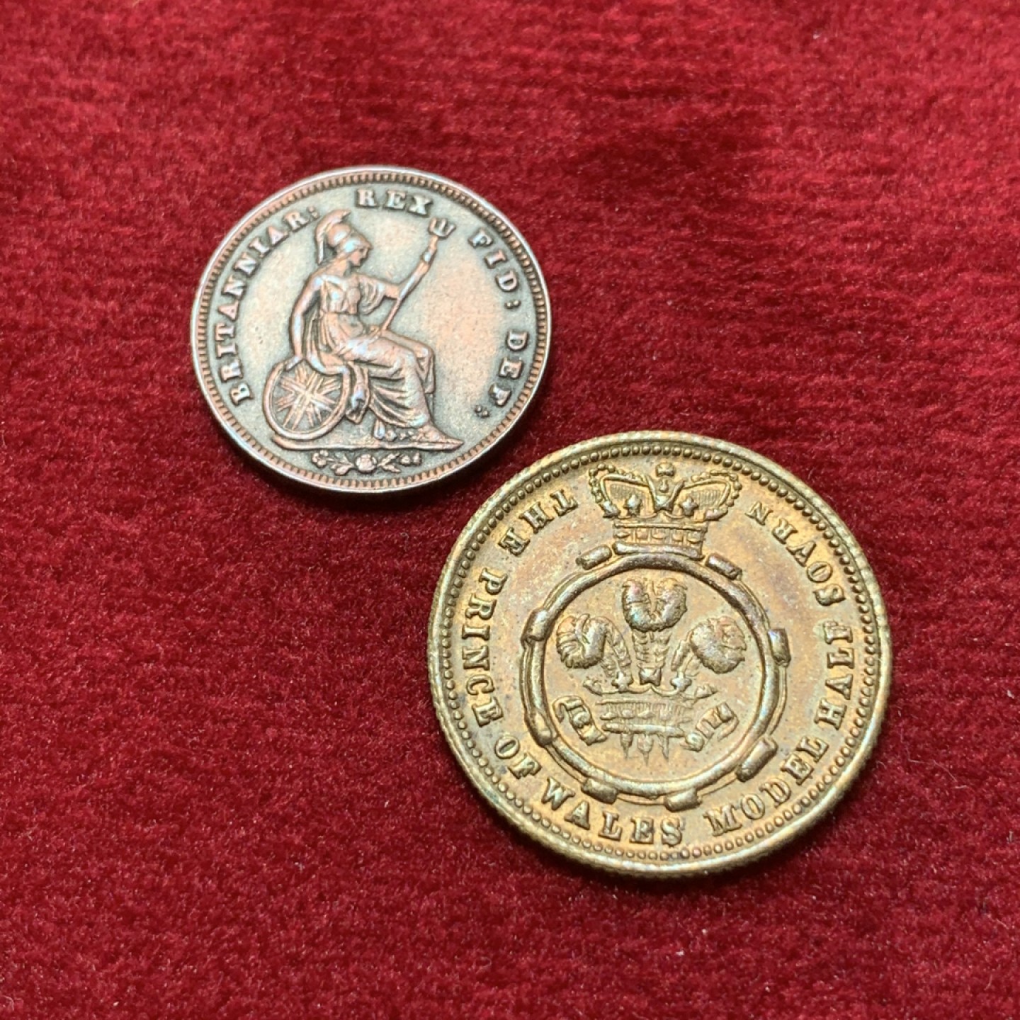 《竞宝斋》第89场-本周日，周一，周四，3场连拍（全场不限金额包邮） 英国 铜代币 臆造币一对