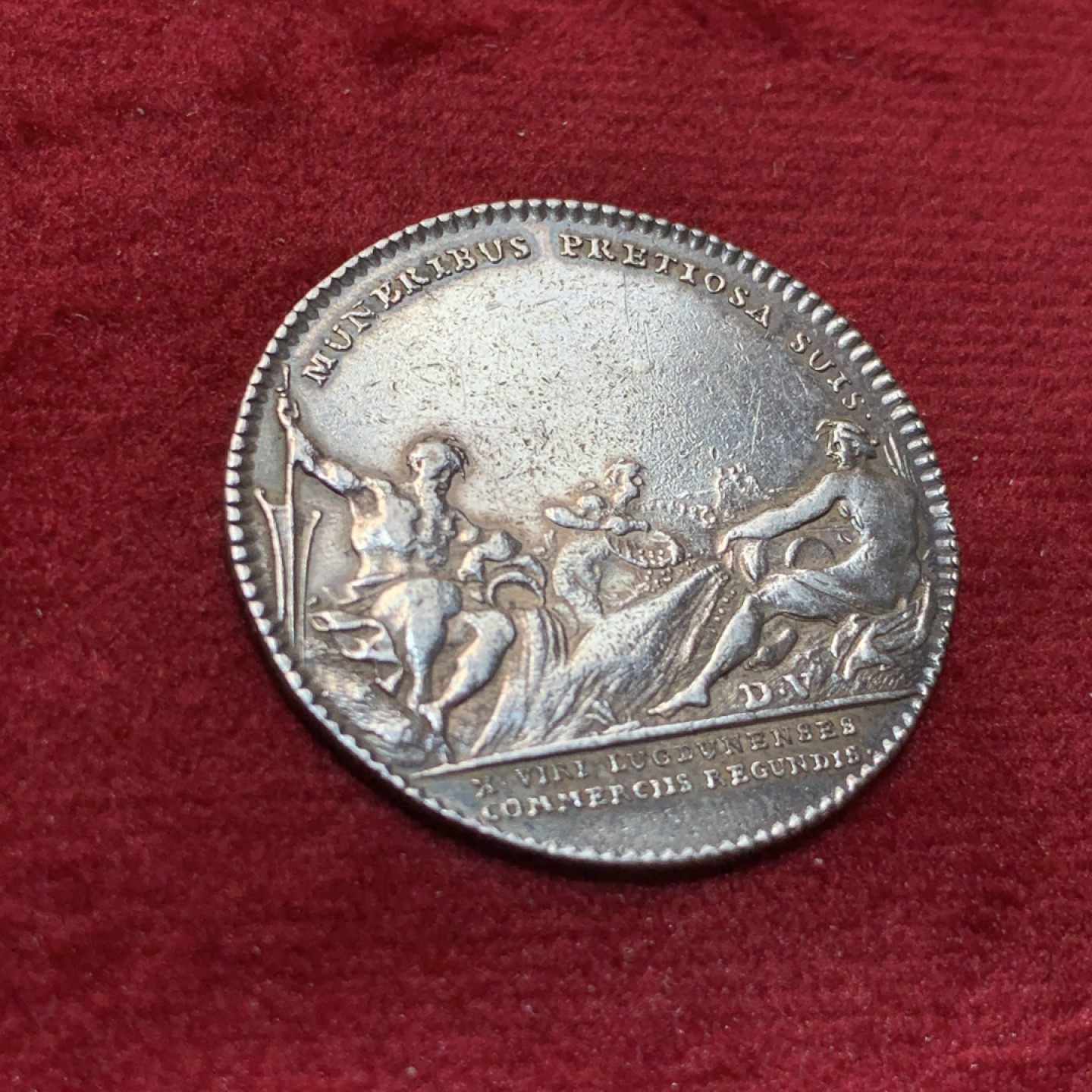 《竞宝斋》第89场-本周日，周一，周四，3场连拍（全场不限金额包邮） 法国 17-18世纪 无纪年 河神银质代币 工艺不错 细节优秀