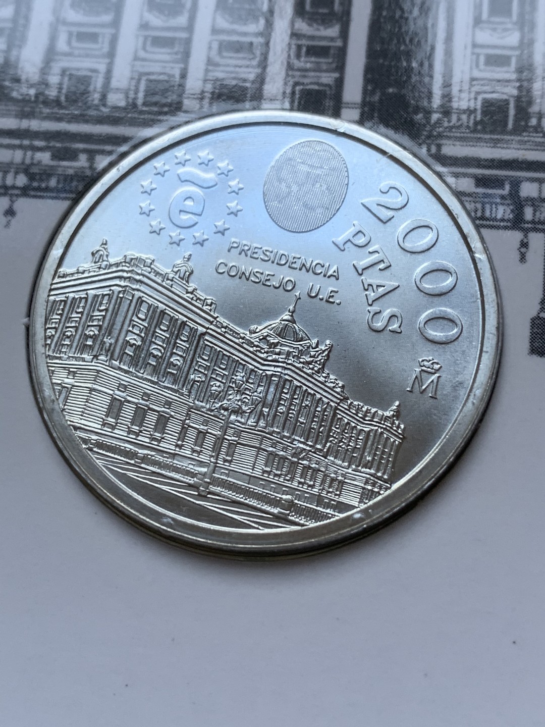 《竞宝斋》第89场-本周日，周一，周四，3场连拍（全场不限金额包邮） 卡装西班牙1995年 欧盟理事会纪念 2000比塞塔 大银币